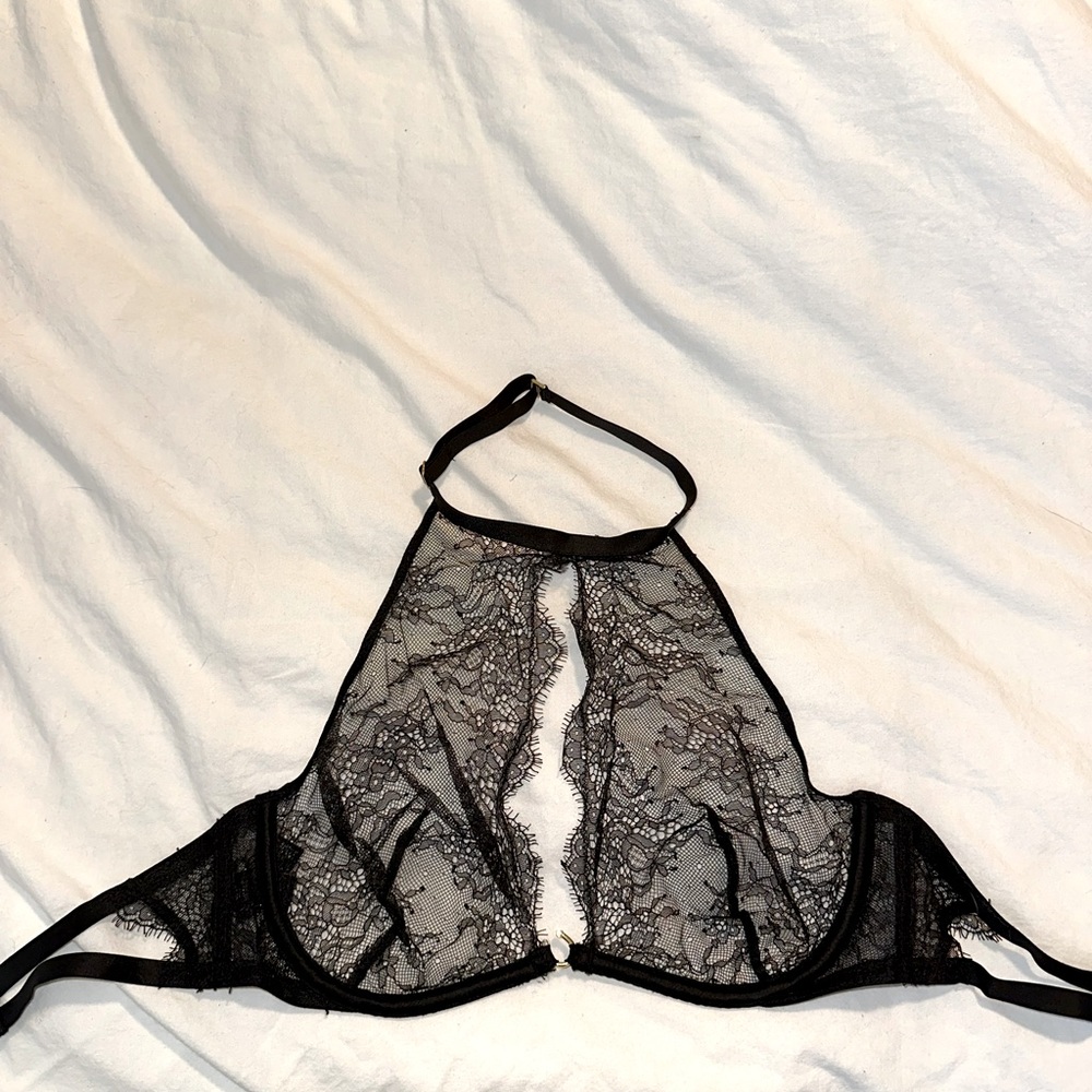 Victorias Secret Very Sexy Lace High Neck Halter Bra 32D